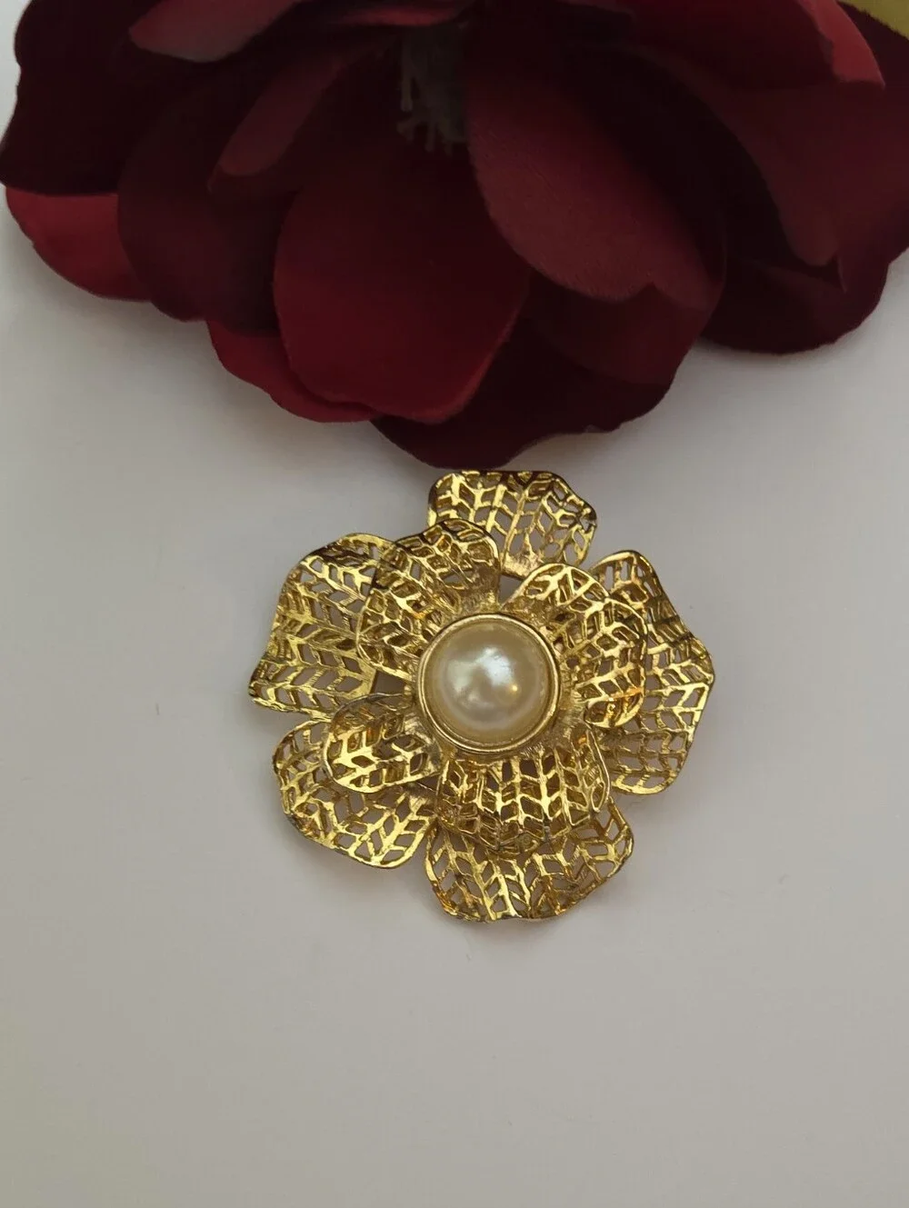 Vintage Gold Plated Open Metal Work Flower Petal & Faux Pearl Brooch